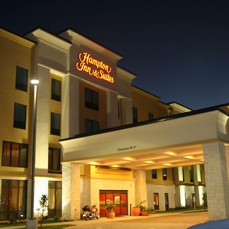 Hampton Inn & Suites Bastrop Esterno foto