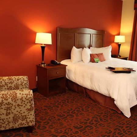 Hampton Inn & Suites Bastrop Esterno foto