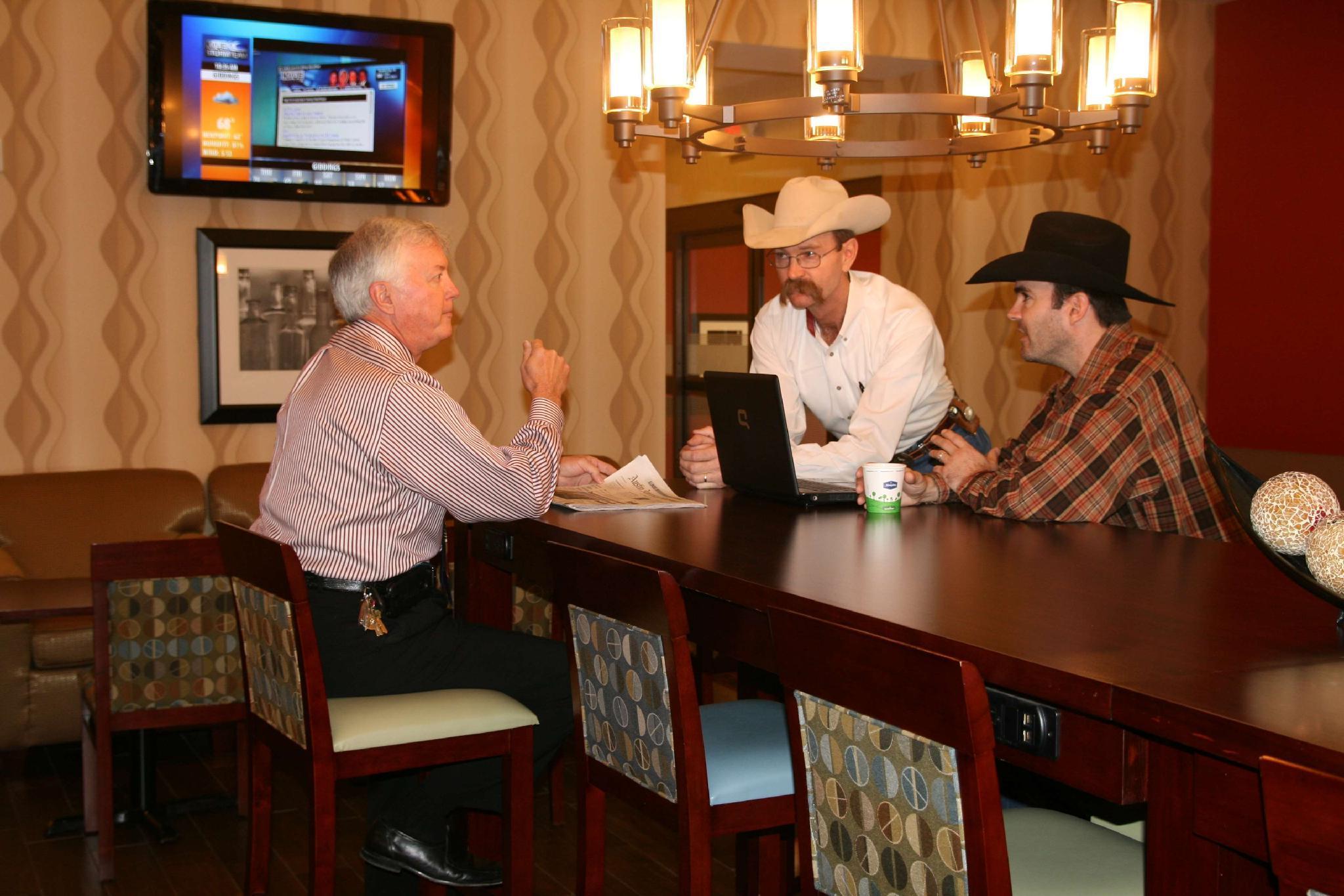 Hampton Inn & Suites Bastrop Ristorante foto