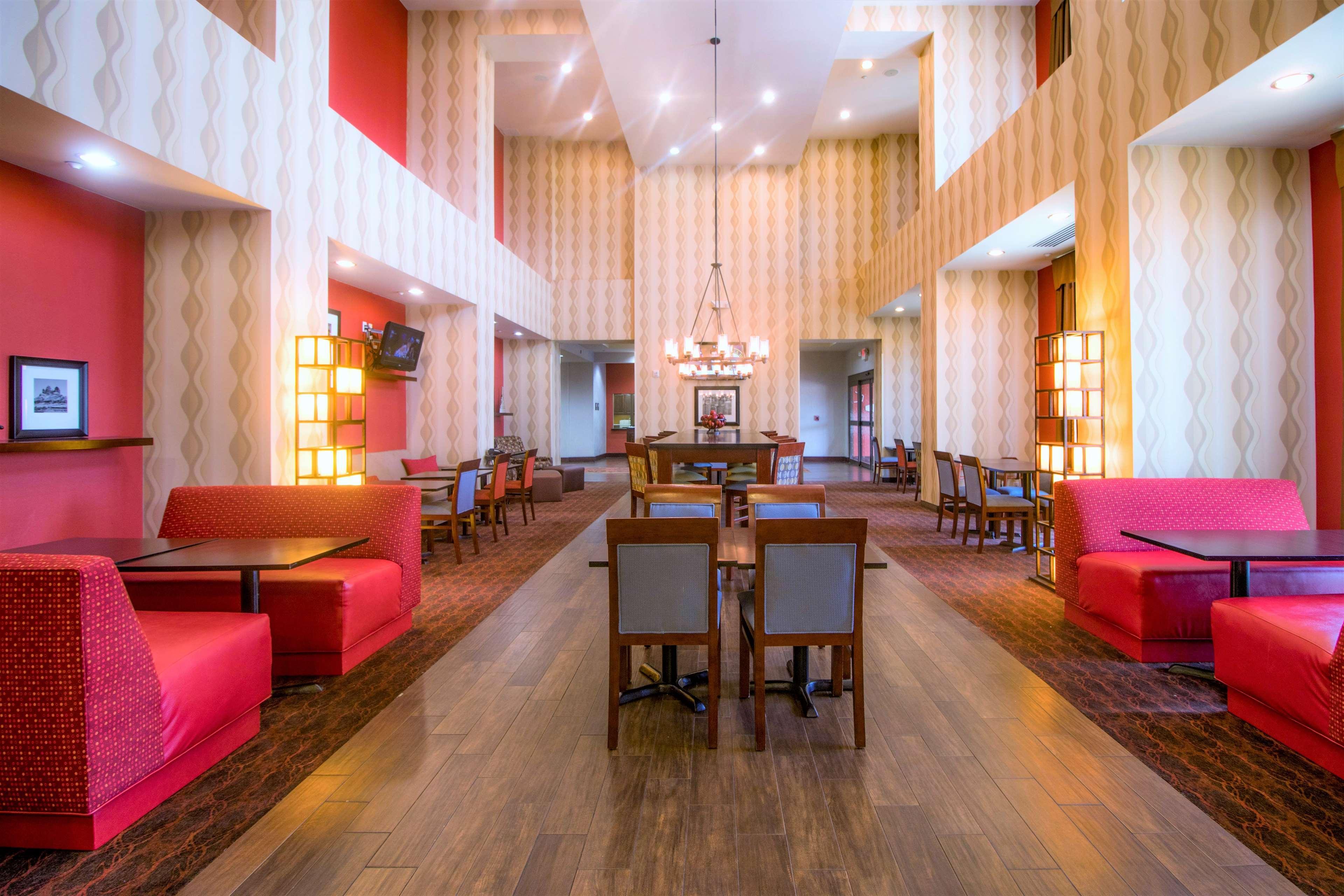 Hampton Inn & Suites Bastrop Esterno foto