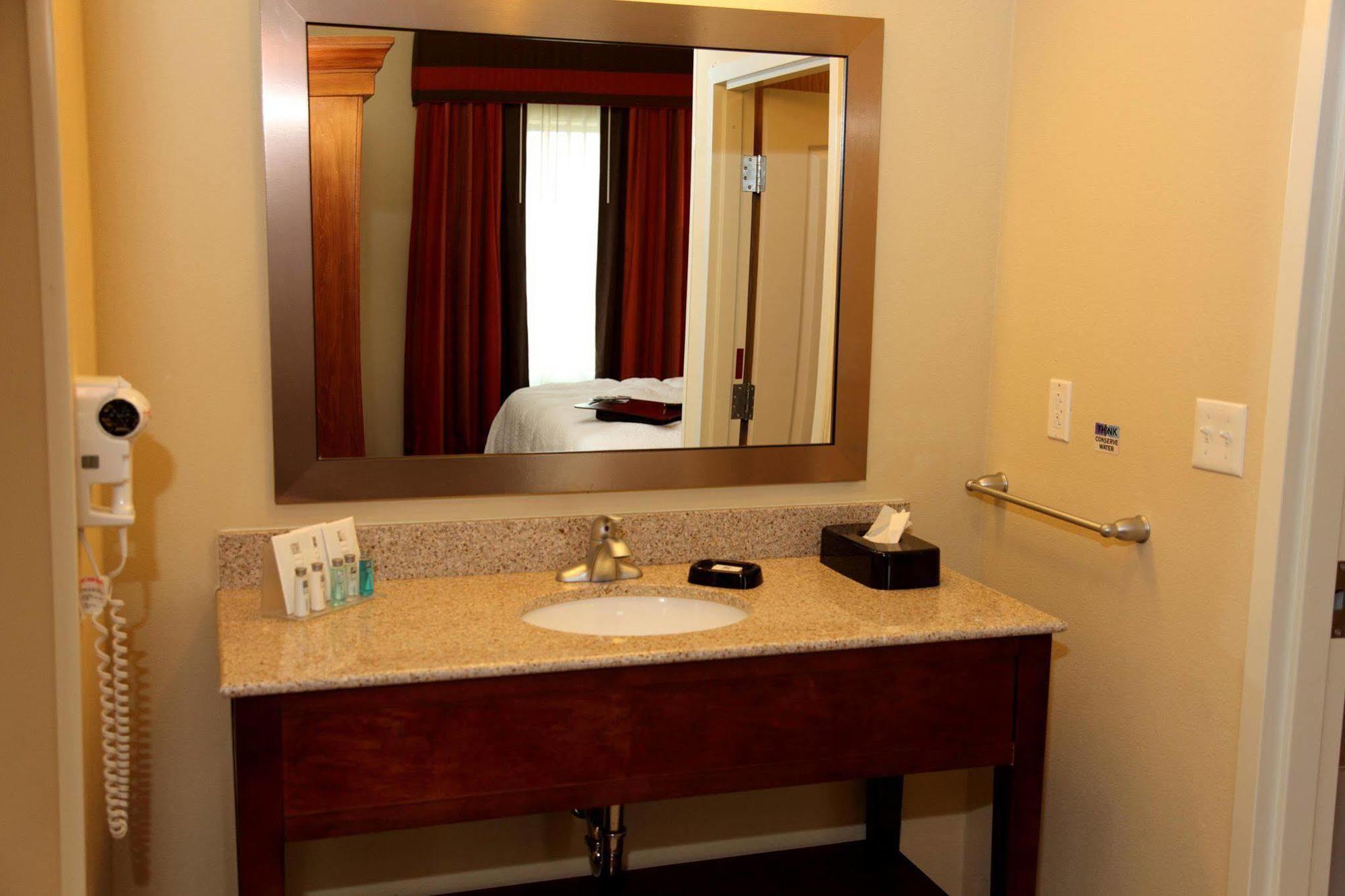 Hampton Inn & Suites Bastrop Camera foto